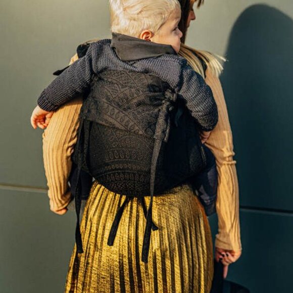 NWT Lenny Lamb Onbuhimo Peacock's Tail Pitch Black - Picture 5 of 5